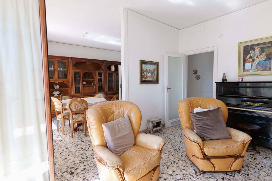 Apartment in Naples, Campania, Italy 2 - 18287611