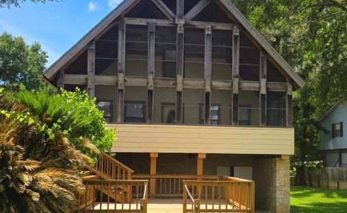 House in Onalaska, Texas, United States 1