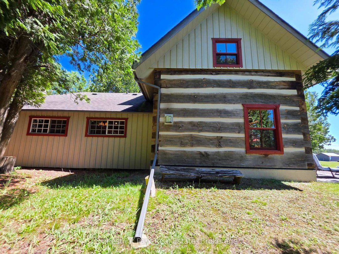 House in Miller Lake, Ontario, Canada 3 - 18197575