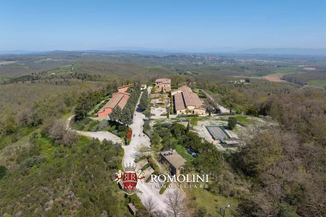 Estate in Trequanda, Tuscany, Italy 3 - 15666487