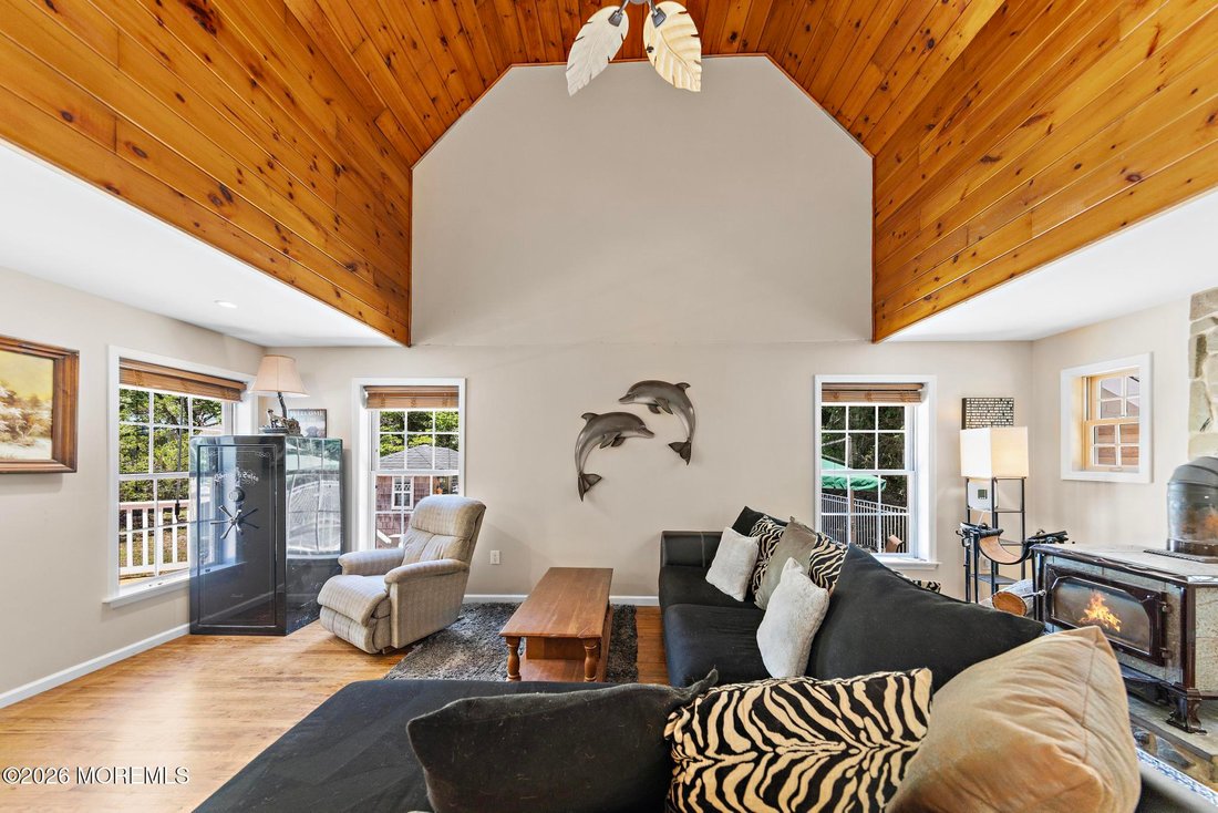 House in Barnegat Township, New Jersey, United States 3 - 18283897
