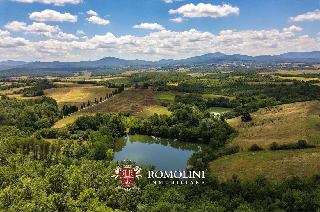 Estate in Chiusdino, Tuscany, Italy 2 - 15737775