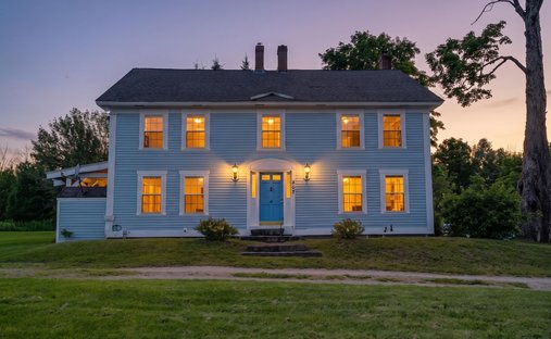 House in Strafford, New Hampshire, United States 1