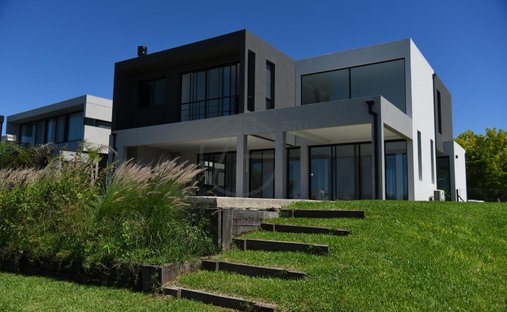 Haus in Belén de Escobar, Provinz Buenos Aires, Argentinien 1