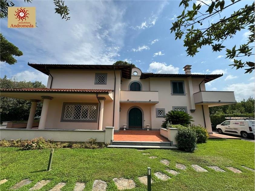 Villa in Center, Forte dei Marmi, Tuscany 2 - 18290597