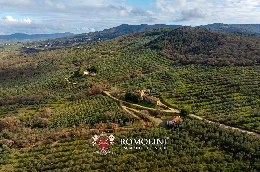 Estate in Piegaro, Umbria, Italy 4 - 17408778