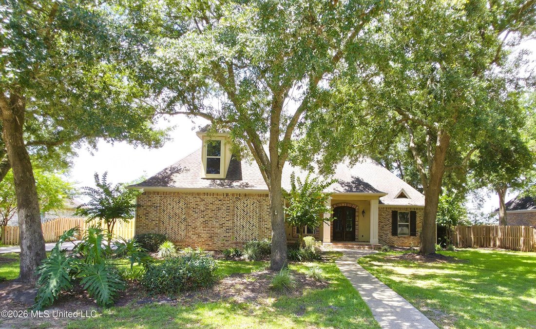 House in Ocean Springs, Mississippi, United States 2 - 18294632