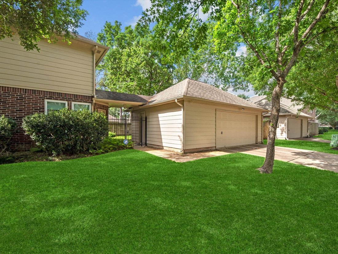 House in Houston, Texas, United States 3 - 18293603