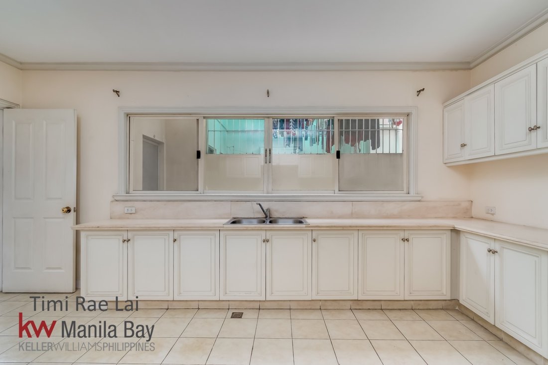 Townhouse in Mandaluyong, Metro Manila, Philippines 3 - 18286195