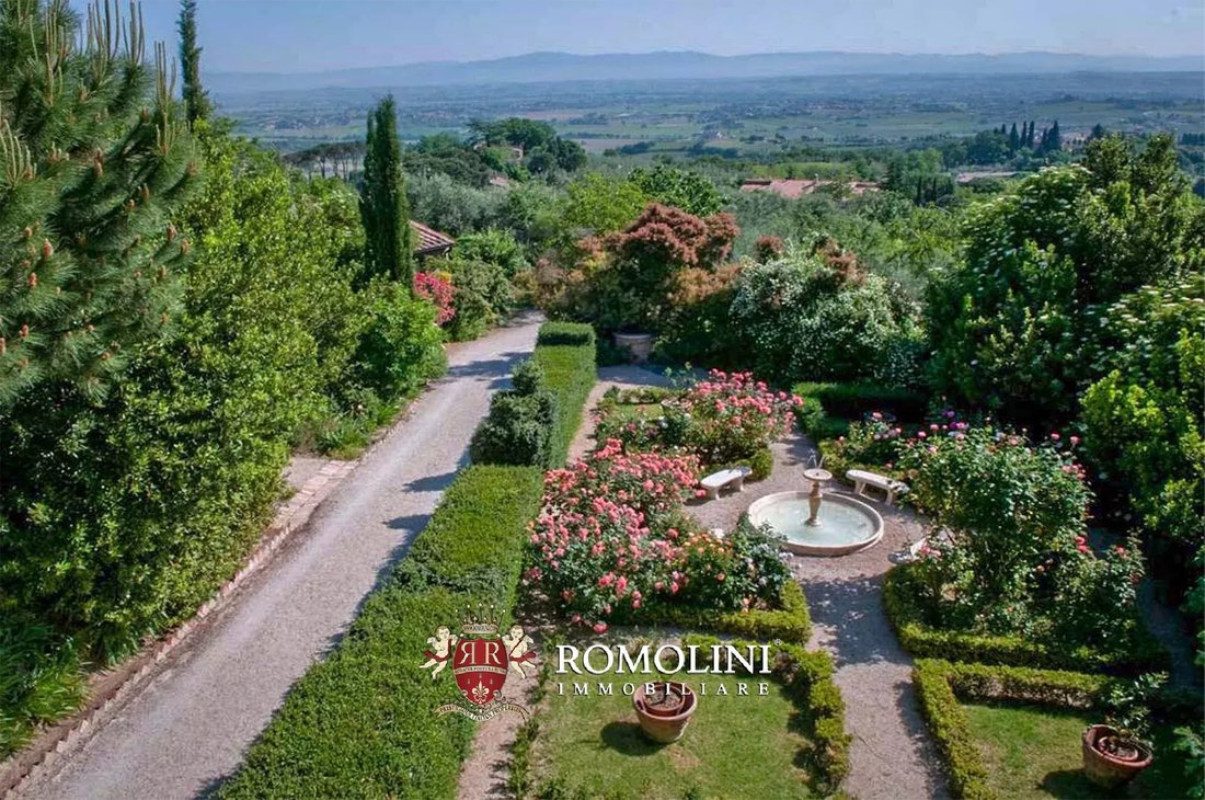 Villa in Montepulciano, Tuscany, Italy 2 - 15663179