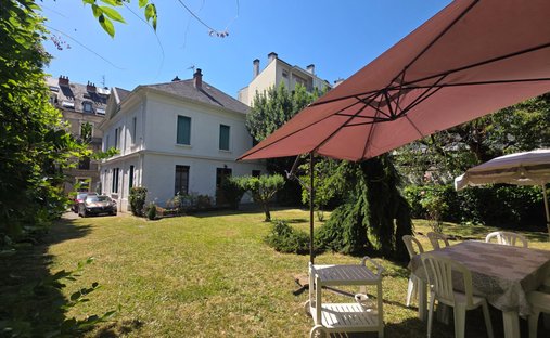 Villa a Centre Ville Nord, Aix-les-Bains, Francia 1