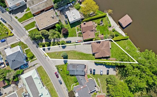 Maison à Sainte-Anne-de-Bellevue, Québec, Canada 1