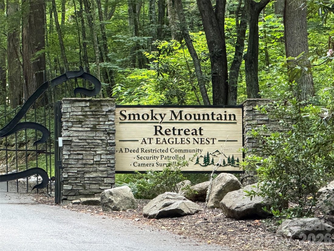 Land in Maggie Valley, North Carolina, United States 2 - 18295970