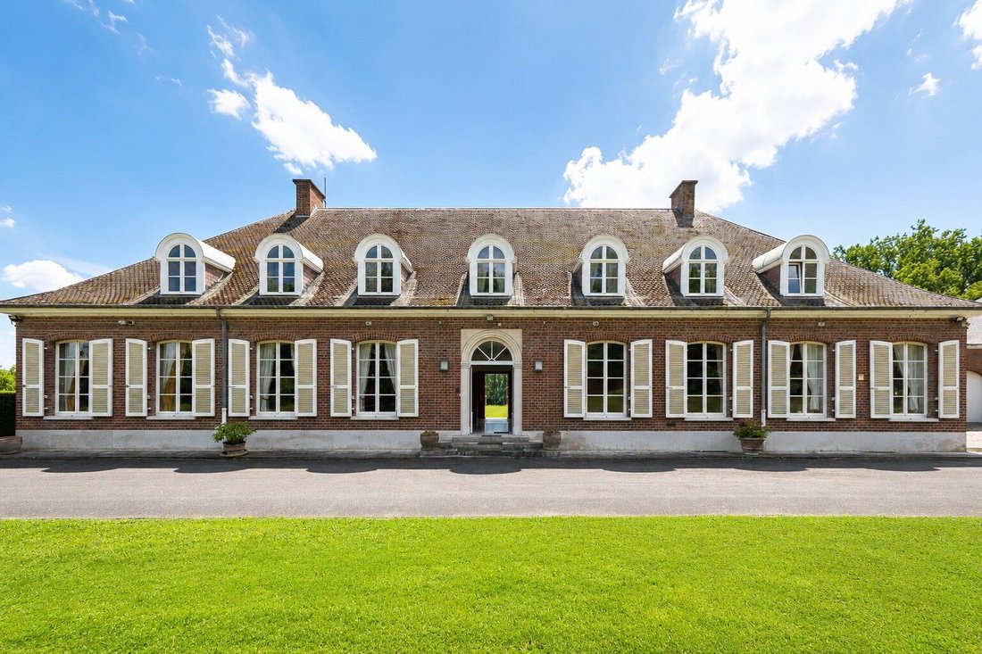 Villa in Mons, Wallonia, Belgium 1 - 15925555