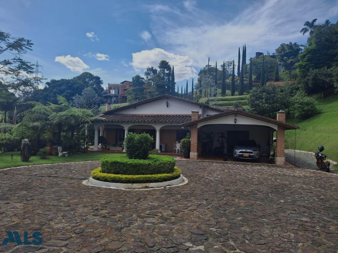 House in La Estrella, Caldas, Colombia 1 - 18288902