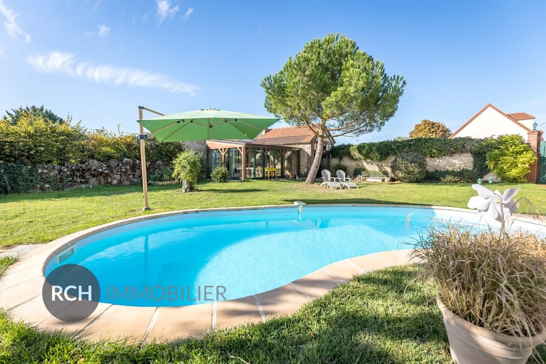 House in Houdan, Ile-de-France, France 4 - 18282356