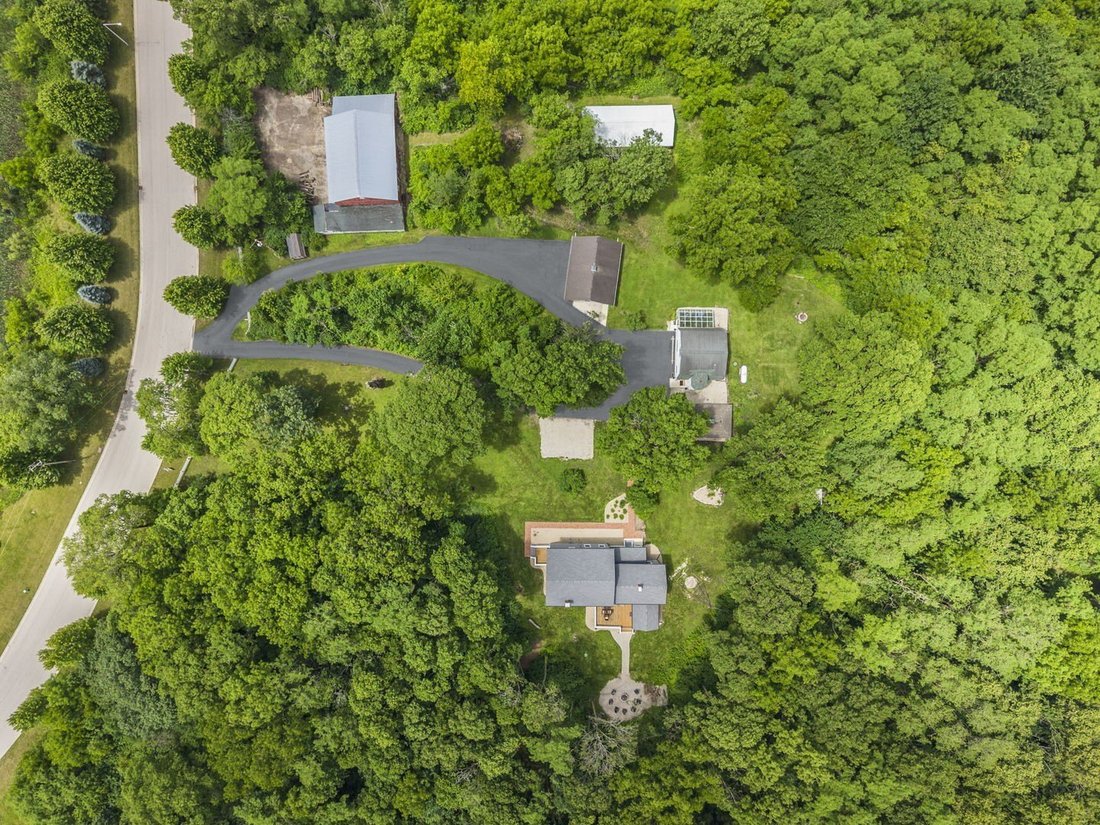 House in Oswego, Illinois, United States 3 - 18246610