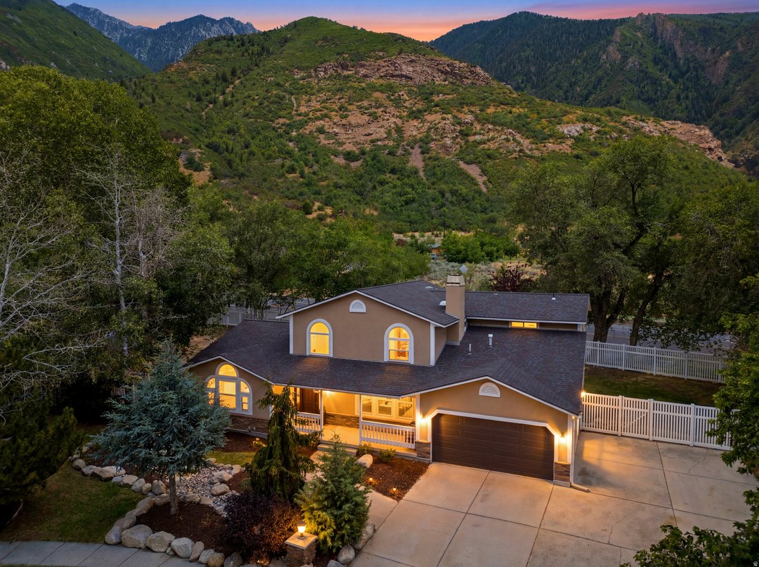 House in Sandy, Utah, United States 2 - 18284625