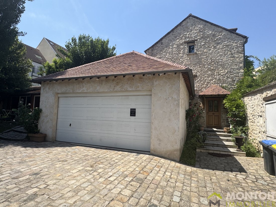 House in La Prevote, Thiais, France 2 - 16766497