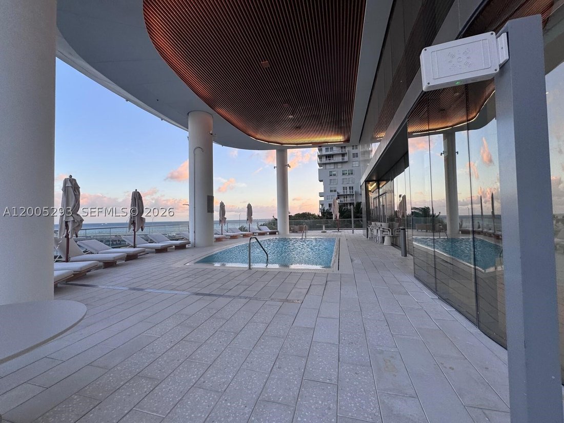 Condo in Miami, Florida, United States 3 - 17747592