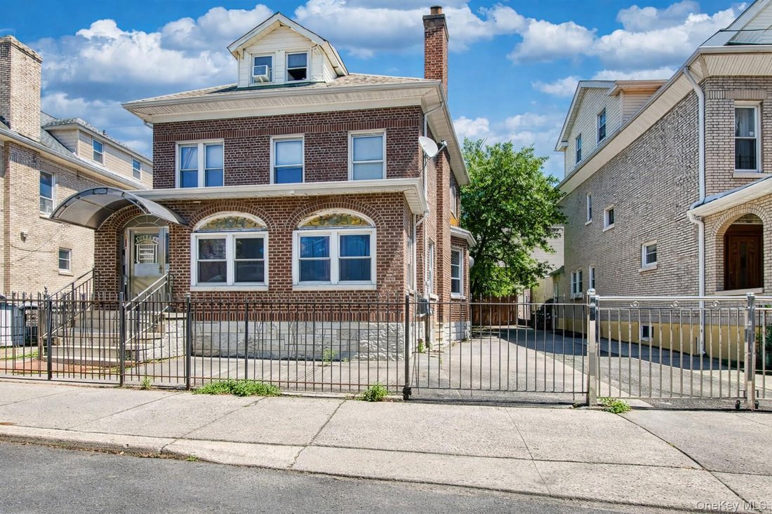 House in New York, New York, United States 2 - 18284316