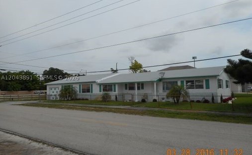 House in West Park, Florida, United States 1