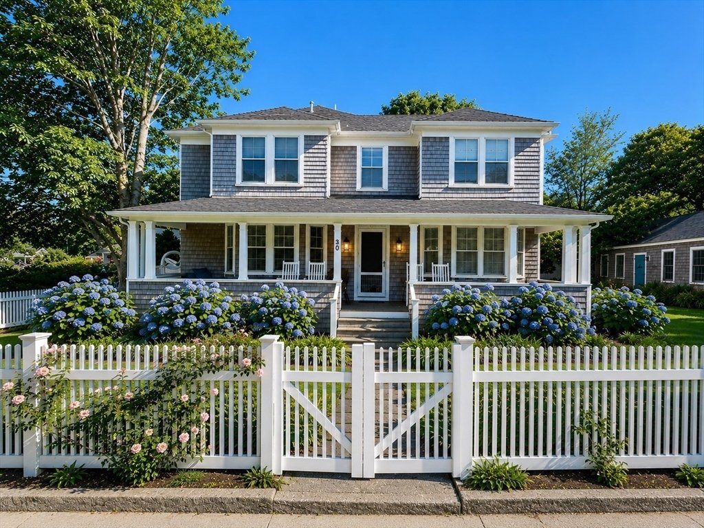 House in Oak Bluffs, Massachusetts, United States 1 - 18292981