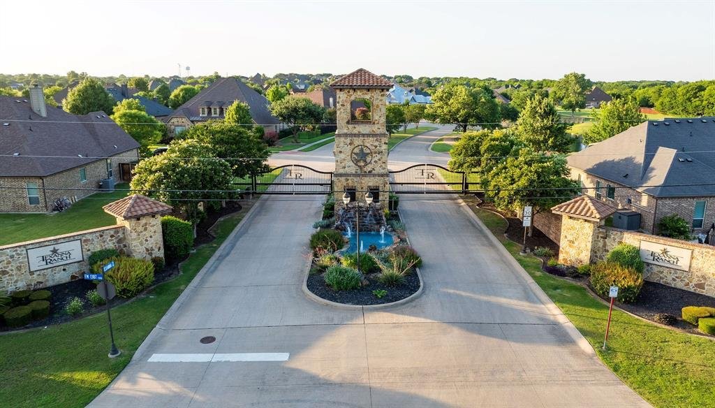 House in Midlothian, Texas, United States 3 - 18294774