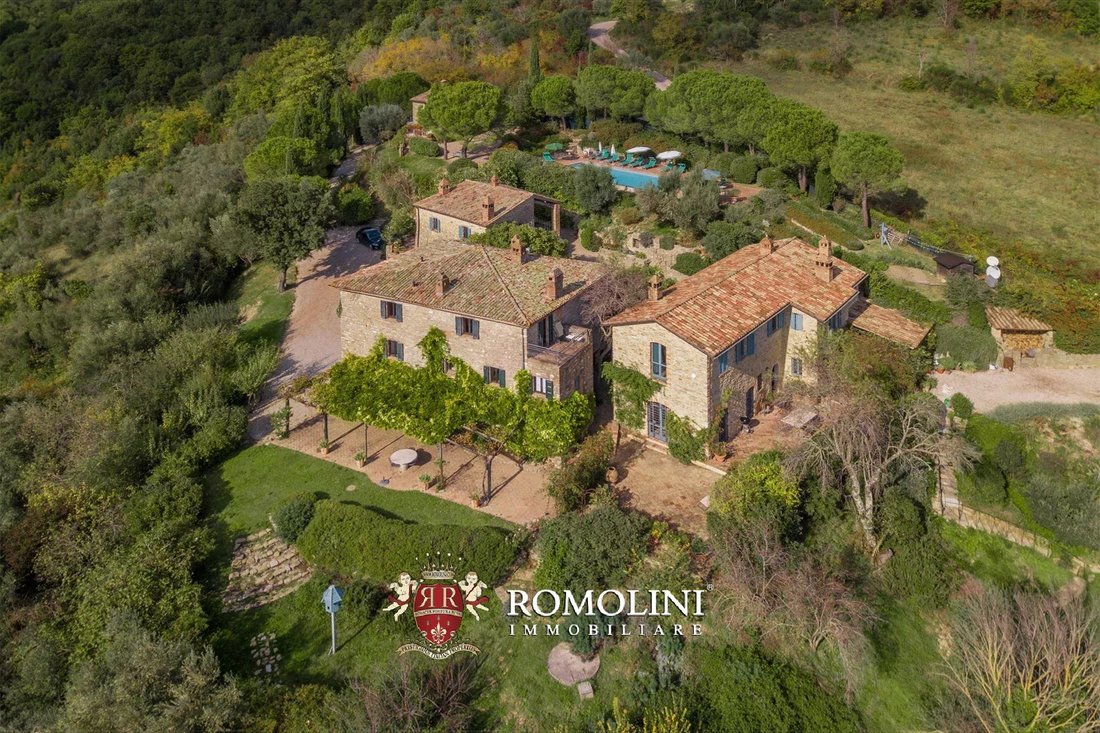 House in Umbertide, Umbria, Italy 1 - 15914234