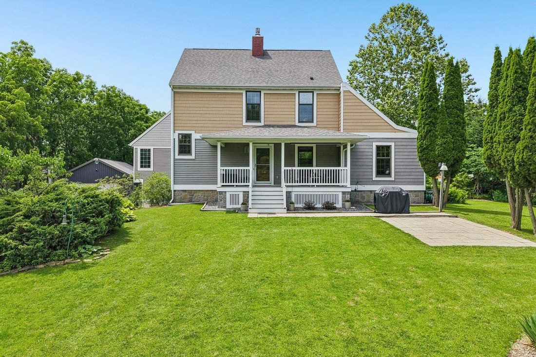 House in Mount Horeb, Wisconsin, United States 1 - 17787899