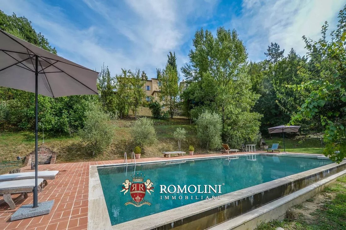 Villa in Monterchi, Tuscany, Italy 4 - 15664497