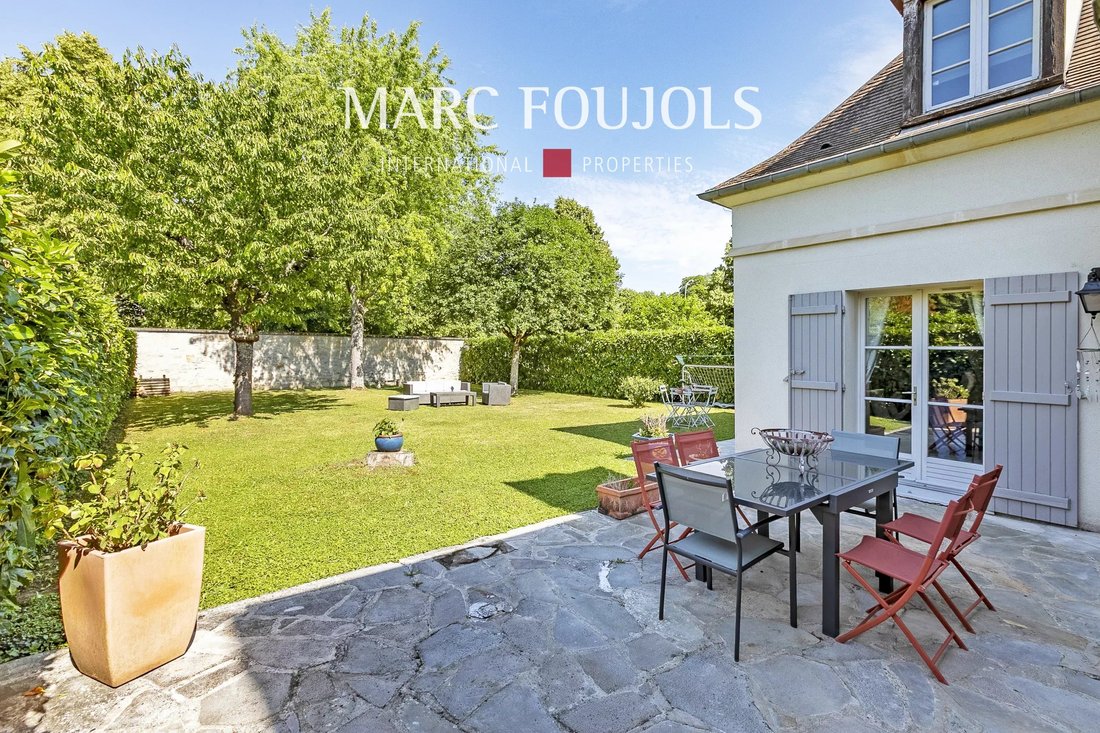 House in Senlis, Hauts-de-France, France 5 - 18282573