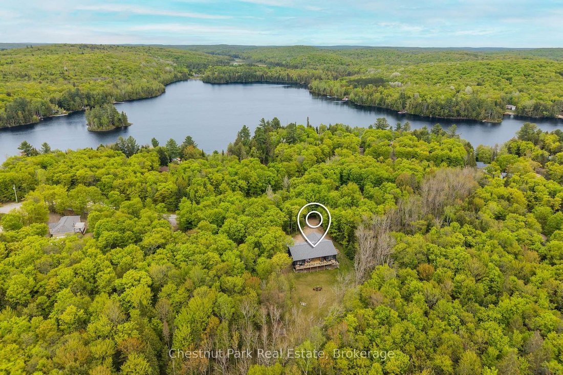 House in Kearney, Ontario, Canada 2 - 18070609