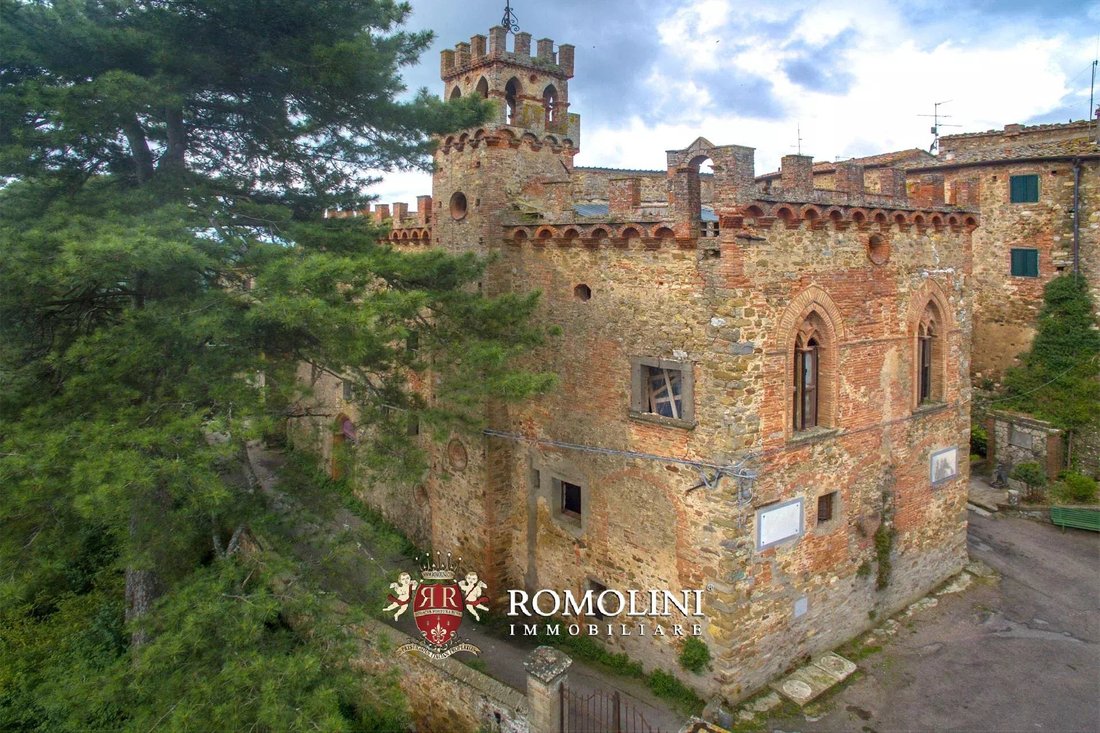 Castle in Bucine, Tuscany, Italy 5 - 15663536