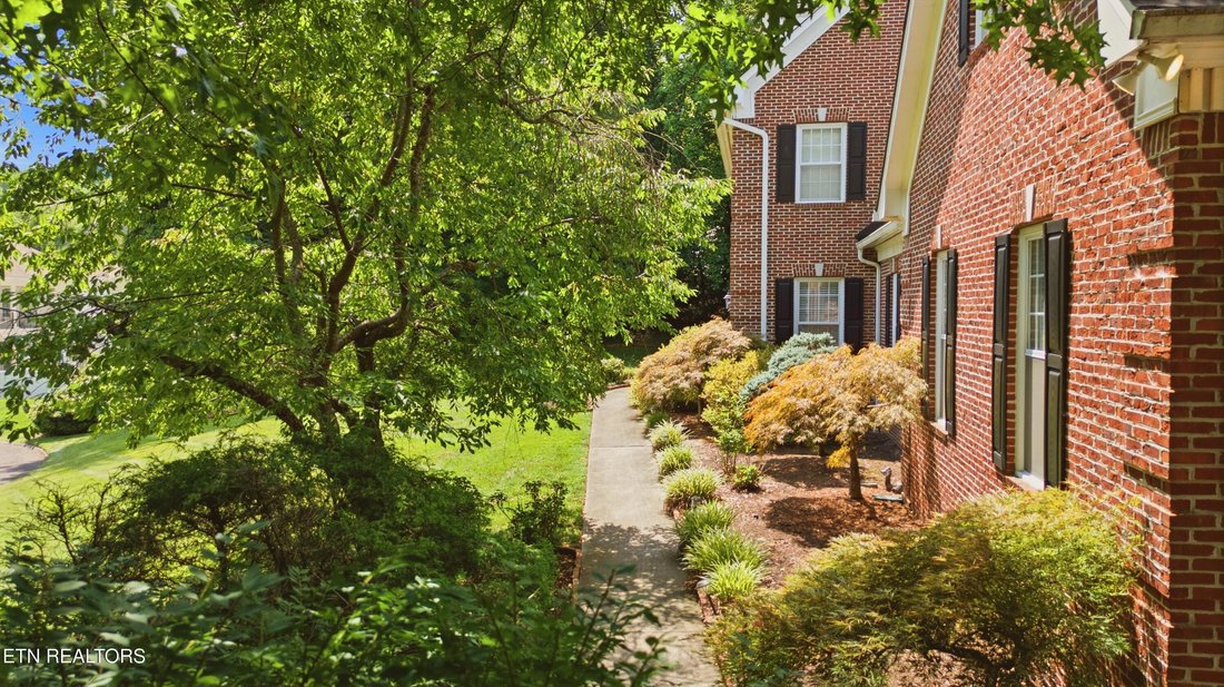 House in Knoxville, Tennessee, United States 3 - 17539365