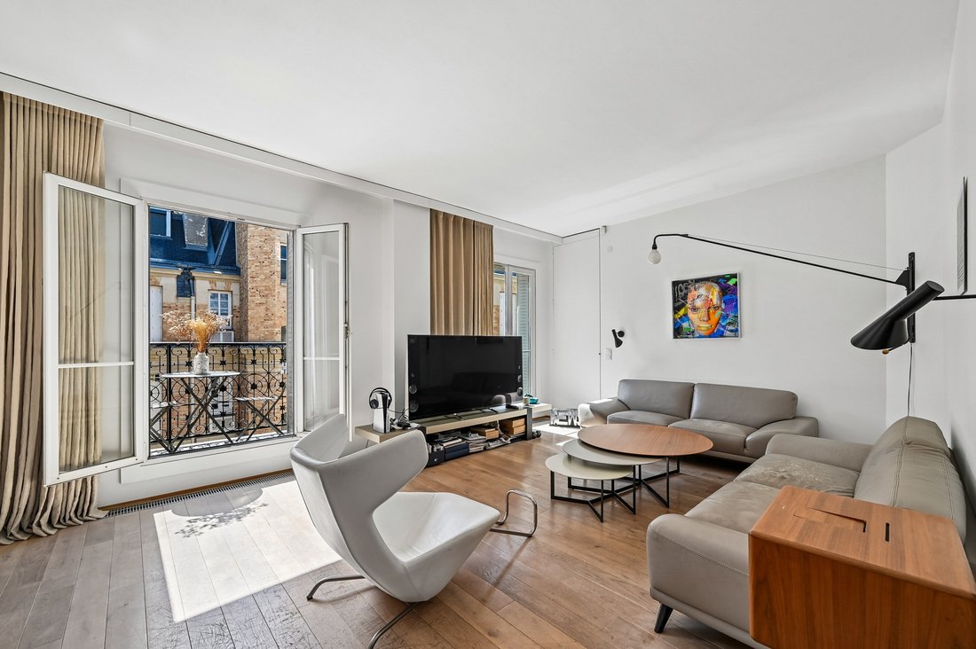 Apartment in Bois de Boulogne, Paris 16e Arrondissement, Paris 4 - 18288102