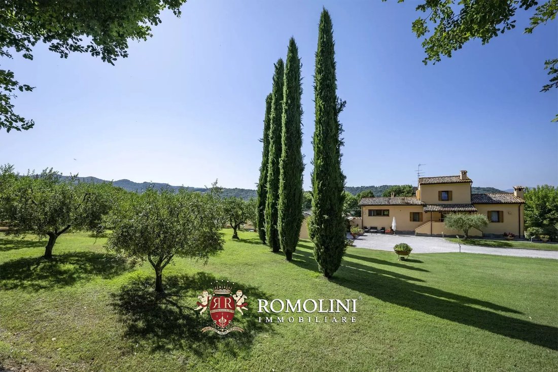 Villa in Città di Castello, Umbria, Italy 4 - 15919642