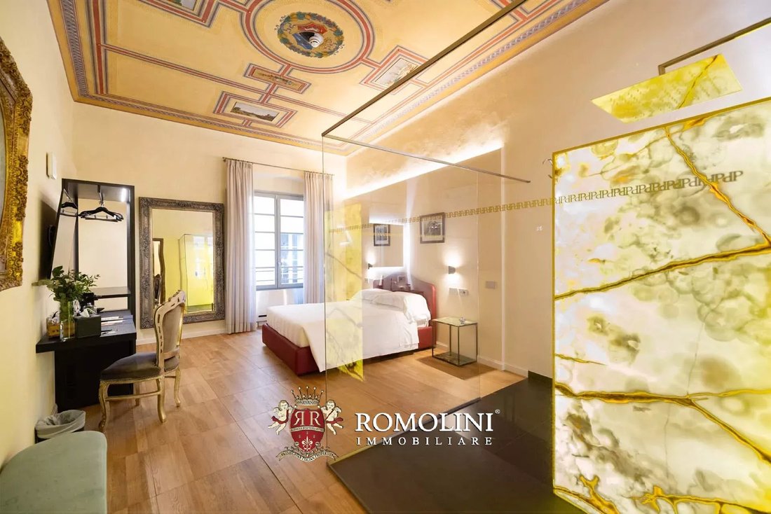 Apartment in Historic Center, Siena, Tuscany 1 - 17439125