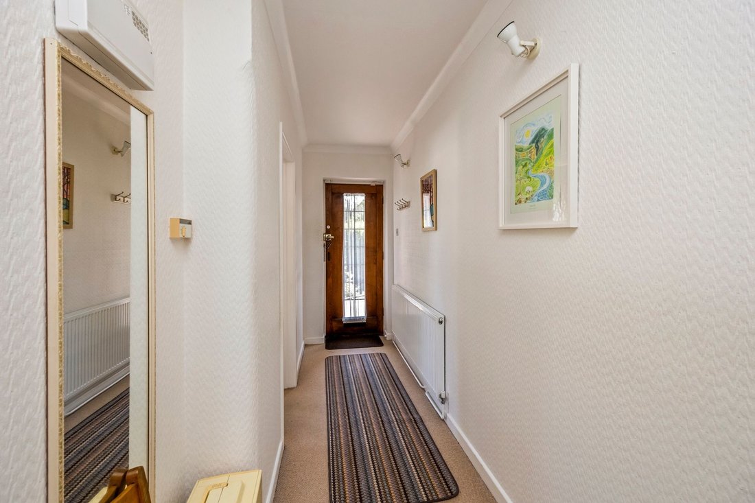 Bungalow in Hurstpierpoint, England 5 - 18291189