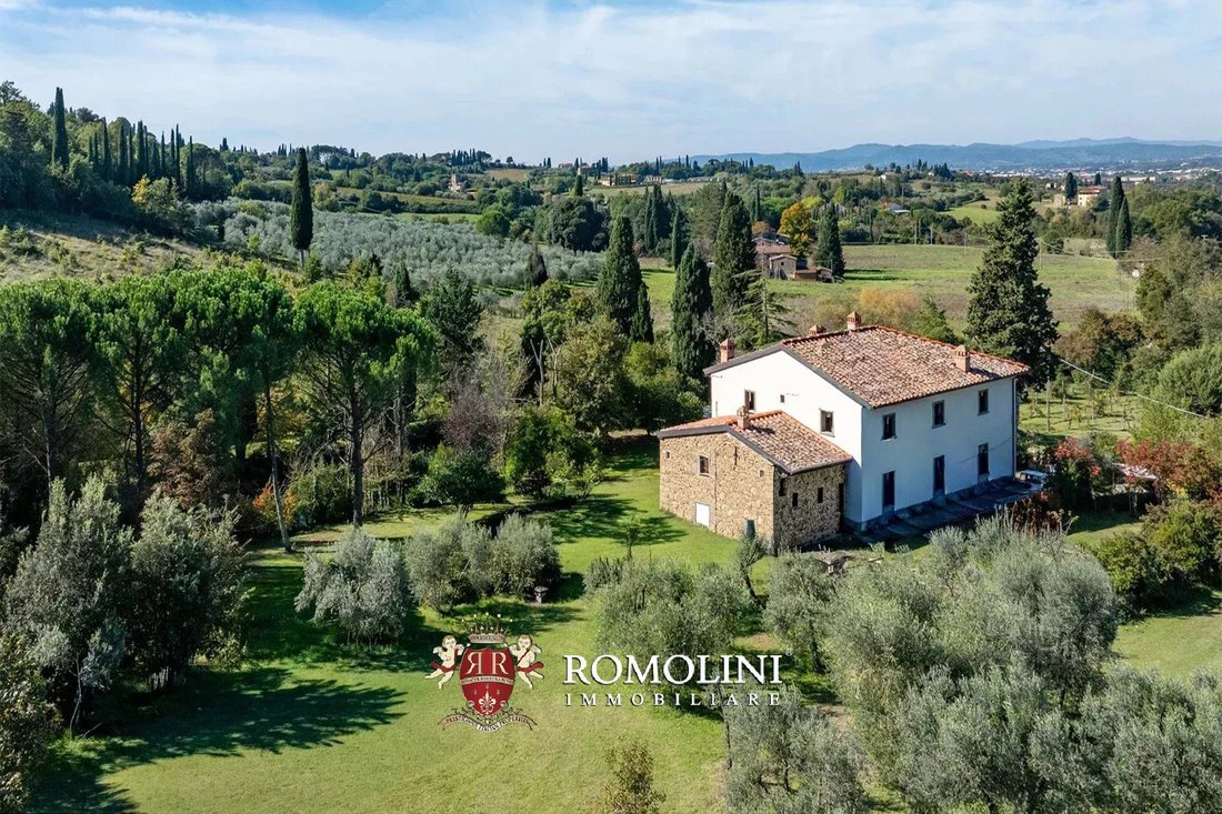 Villa in Center, Arezzo, Tuscany 4 - 16474599