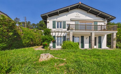 Villa in Sud, Ciboure, France 1