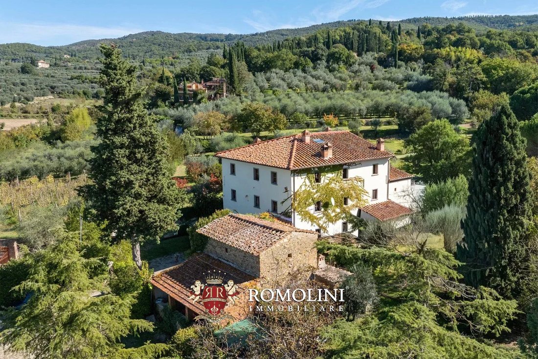 Villa in Center, Arezzo, Tuscany 3 - 16474599
