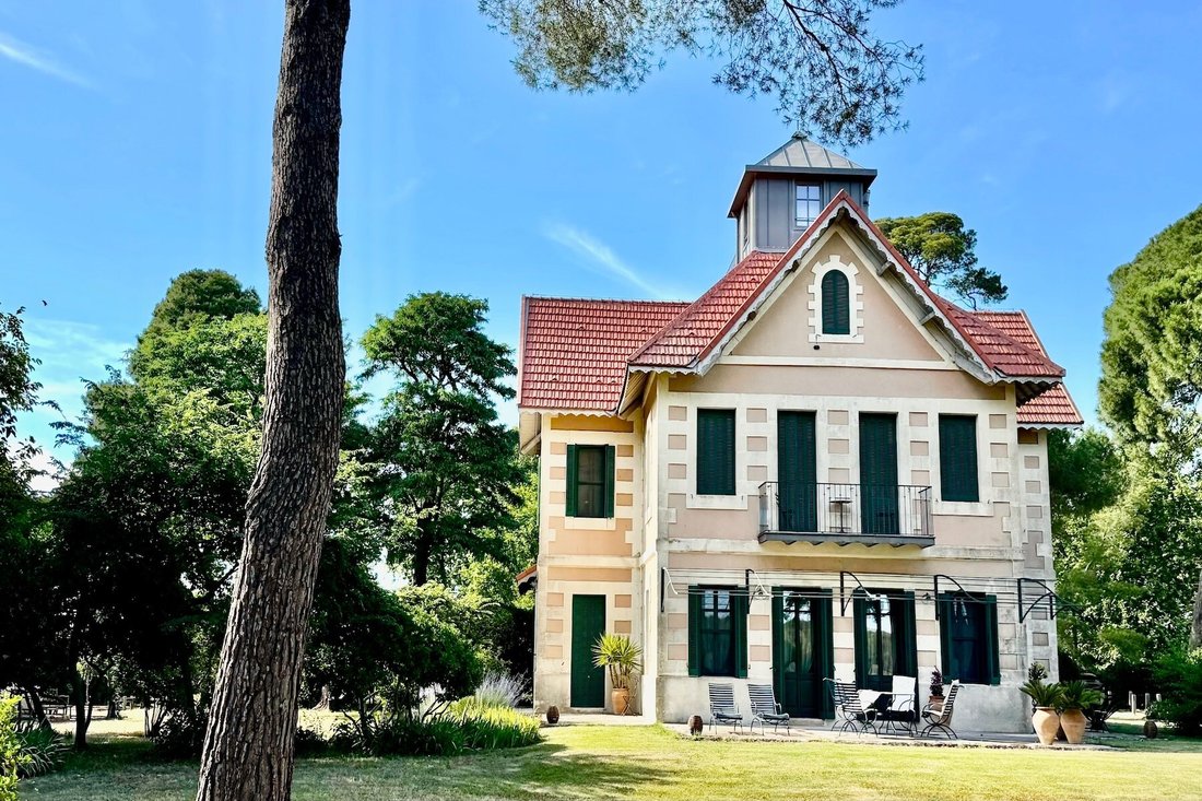 House in Peripherie, Aigues-Mortes, France 3 - 18286564