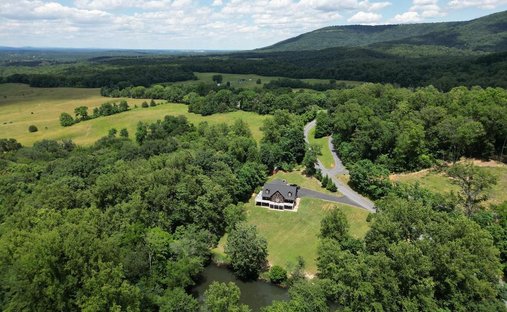 House in Bentonville, Virginia, United States 1