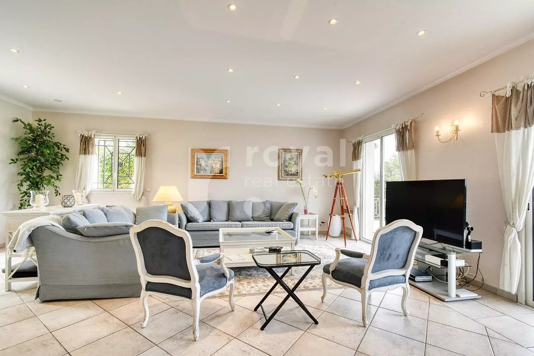 Villa in Mougins, Provence-Alpes-Côte d'Azur, France 5 - 14160207