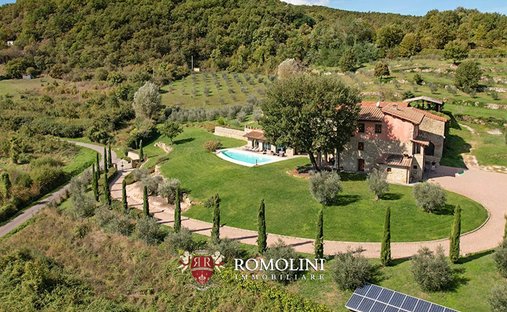 House in Bibbiena, Tuscany, Italy 1
