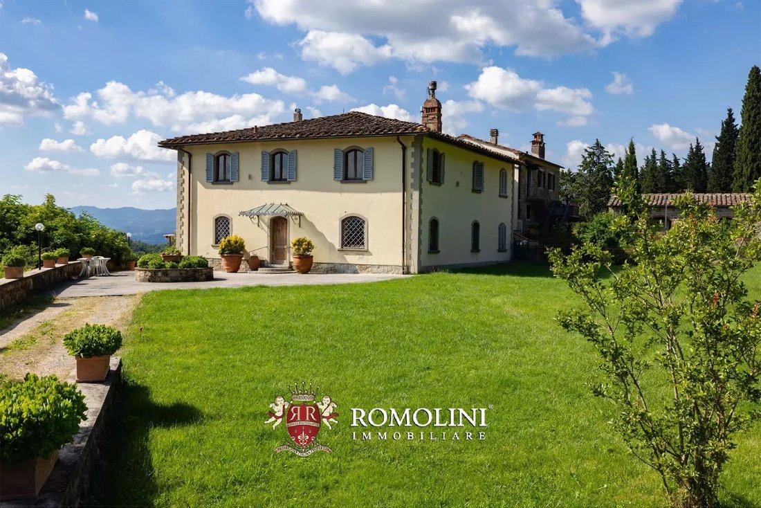 Estate in Dicomano, Tuscany, Italy 1 - 16474604