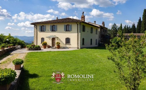 Estate in Dicomano, Tuscany, Italy 1