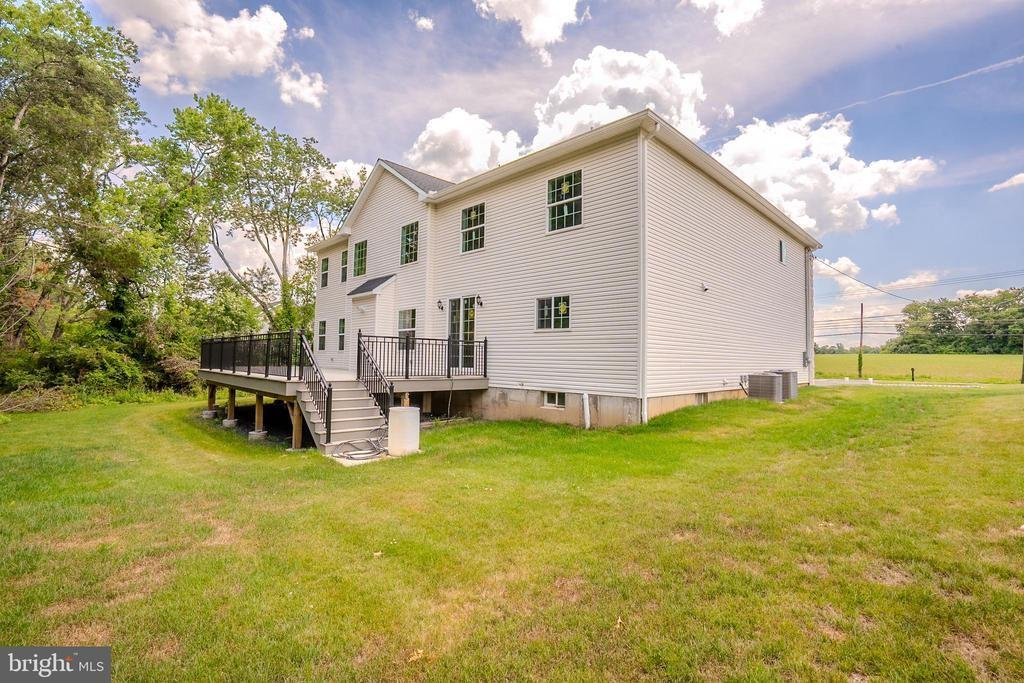 House in South Brunswick Township, New Jersey, United States 3 - 18287948