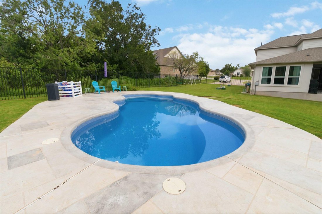 House in Cedar Creek, Texas, United States 4 - 18284738